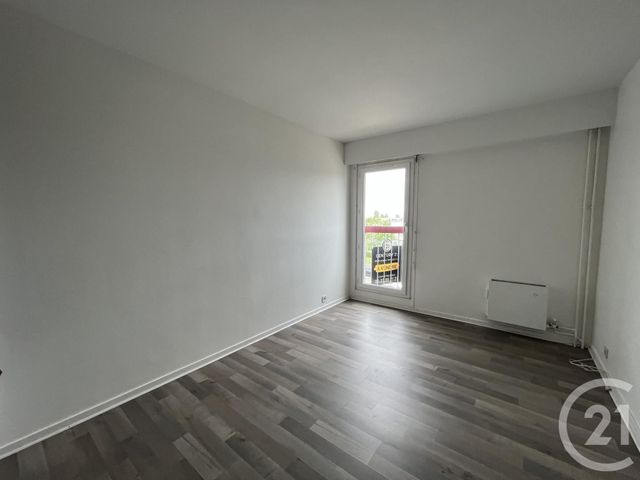 Appartement F2 à louer - 2 pièces - 52.63 m2 - CHARTRES - 28 - CENTRE - Century 21 Maitrejean Immobilier