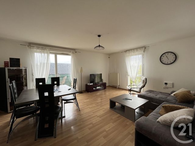 Appartement F3 à louer - 3 pièces - 71.3 m2 - CHARTRES - 28 - CENTRE - Century 21 Maitrejean Immobilier