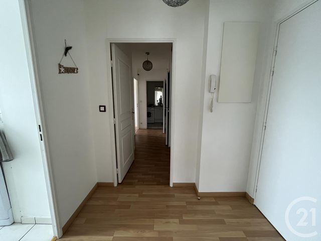 Appartement F3 à louer - 3 pièces - 71.3 m2 - CHARTRES - 28 - CENTRE - Century 21 Maitrejean Immobilier