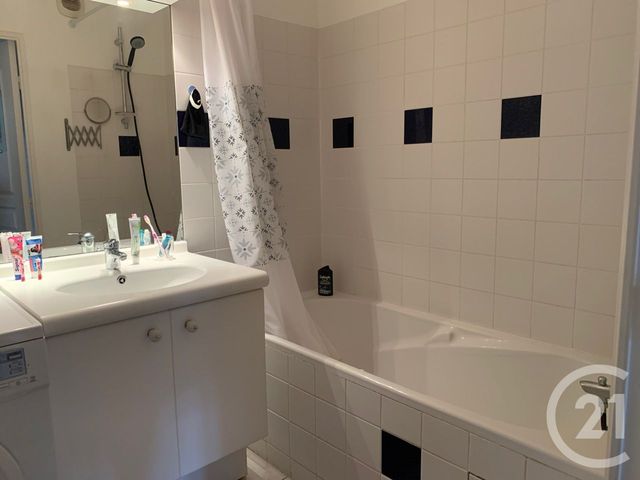 Appartement F3 à louer - 3 pièces - 71.3 m2 - CHARTRES - 28 - CENTRE - Century 21 Maitrejean Immobilier