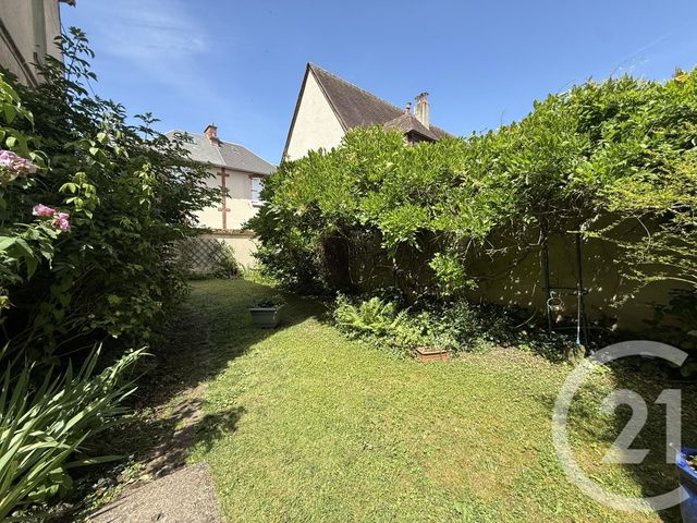 Appartement F3 à louer - 3 pièces - 63.16 m2 - CHARTRES - 28 - CENTRE - Century 21 Maitrejean Immobilier