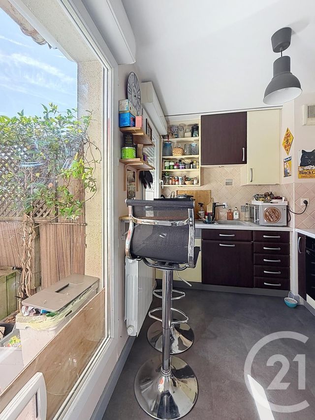Appartement F3 à vendre - 3 pièces - 70.0 m2 - CHARTRES - 28 - CENTRE - Century 21 Maitrejean Immobilier