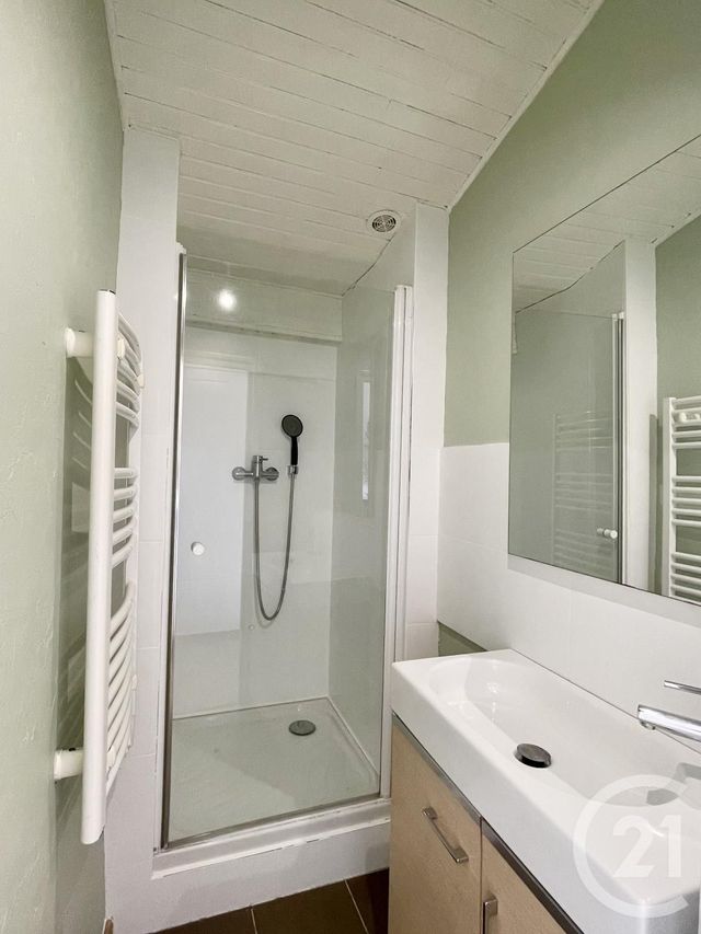 Appartement T2 à louer - 2 pièces - 44.82 m2 - CHARTRES - 28 - CENTRE - Century 21 Maitrejean Immobilier