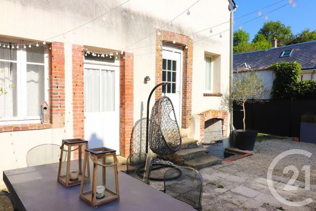 maison à louer - 6 pièces - 118.33 m2 - CHARTRES - 28 - CENTRE - Century 21 Maitrejean Immobilier