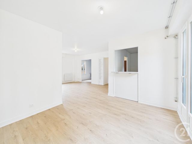 Appartement F3 bis à vendre - 5 pièces - 81.74 m2 - CHARTRES - 28 - CENTRE - Century 21 Maitrejean Immobilier