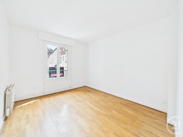 Appartement F3 bis à vendre - 5 pièces - 81.74 m2 - CHARTRES - 28 - CENTRE - Century 21 Maitrejean Immobilier