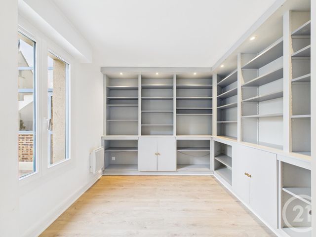 Appartement F3 bis à vendre - 5 pièces - 81.74 m2 - CHARTRES - 28 - CENTRE - Century 21 Maitrejean Immobilier