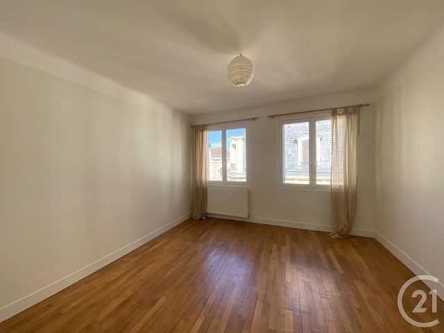 Appartement T3 à louer - 3 pièces - 63.54 m2 - CHARTRES - 28 - CENTRE - Century 21 Maitrejean Immobilier