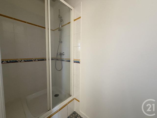 Appartement T3 à louer - 3 pièces - 63.54 m2 - CHARTRES - 28 - CENTRE - Century 21 Maitrejean Immobilier