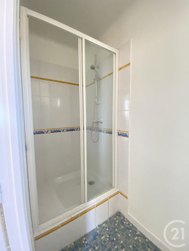 Appartement T3 à louer - 3 pièces - 63.54 m2 - CHARTRES - 28 - CENTRE - Century 21 Maitrejean Immobilier