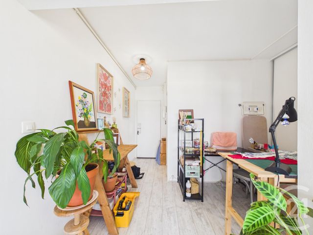 Appartement F2 à vendre - 2 pièces - 43.94 m2 - CHARTRES - 28 - CENTRE - Century 21 Maitrejean Immobilier