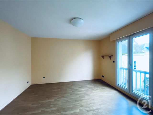 Appartement F1 à louer - 1 pièce - 23.38 m2 - CHARTRES - 28 - CENTRE - Century 21 Maitrejean Immobilier