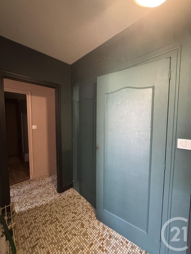 Appartement F3 à louer - 3 pièces - 65.84 m2 - CHARTRES - 28 - CENTRE - Century 21 Maitrejean Immobilier
