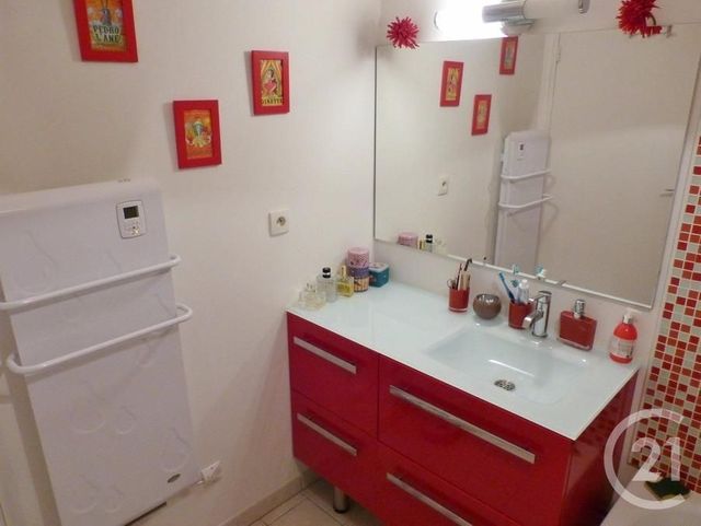 Appartement F3 à louer - 3 pièces - 80.96 m2 - MAINVILLIERS - 28 - CENTRE - Century 21 Maitrejean Immobilier