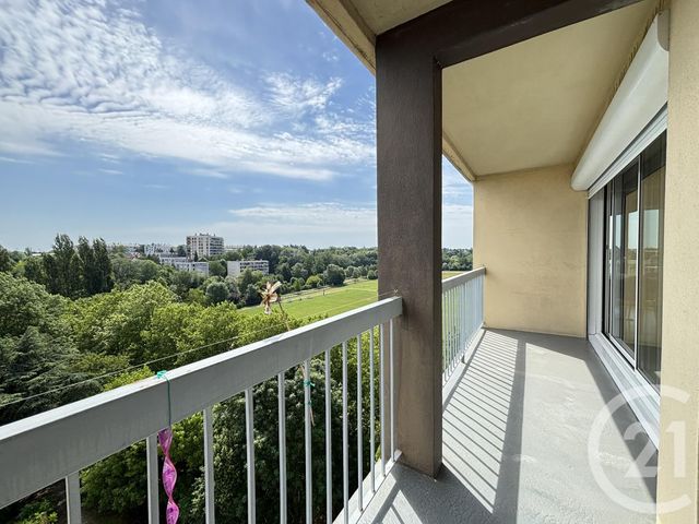 Appartement F5 à vendre - 5 pièces - 101.4 m2 - CHARTRES - 28 - CENTRE - Century 21 Maitrejean Immobilier