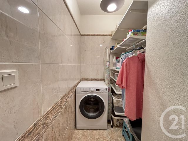 Appartement F5 à vendre - 5 pièces - 101.4 m2 - CHARTRES - 28 - CENTRE - Century 21 Maitrejean Immobilier