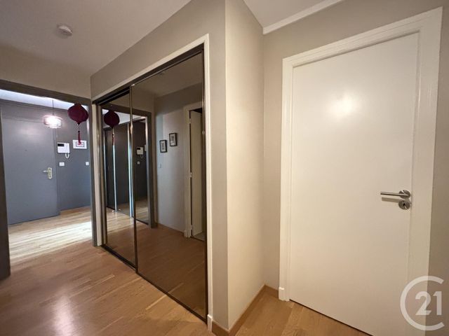 Appartement F5 à vendre - 5 pièces - 101.4 m2 - CHARTRES - 28 - CENTRE - Century 21 Maitrejean Immobilier