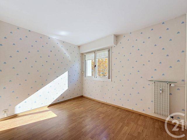 Appartement à vendre - 4 pièces - 81.16 m2 - CHARTRES - 28 - CENTRE - Century 21 Maitrejean Immobilier