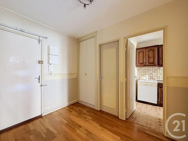 Appartement à vendre - 4 pièces - 81.16 m2 - CHARTRES - 28 - CENTRE - Century 21 Maitrejean Immobilier