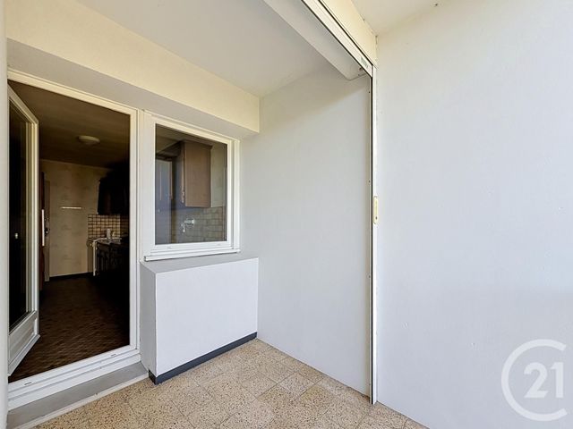 Appartement à vendre - 4 pièces - 81.16 m2 - CHARTRES - 28 - CENTRE - Century 21 Maitrejean Immobilier