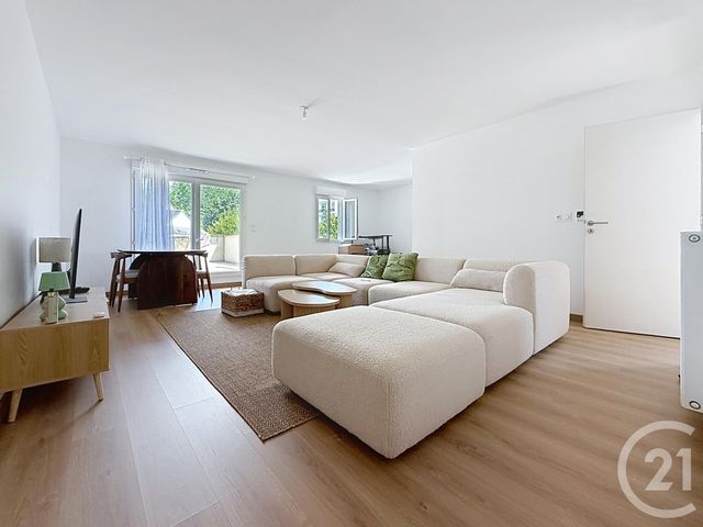 Appartement F4 à louer - 4 pièces - 96.95 m2 - CHARTRES - 28 - CENTRE - Century 21 Maitrejean Immobilier