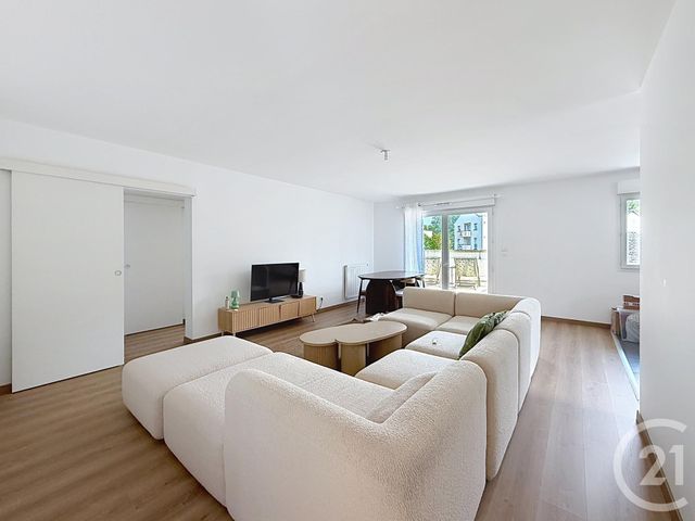 Appartement F4 à louer - 4 pièces - 96.95 m2 - CHARTRES - 28 - CENTRE - Century 21 Maitrejean Immobilier