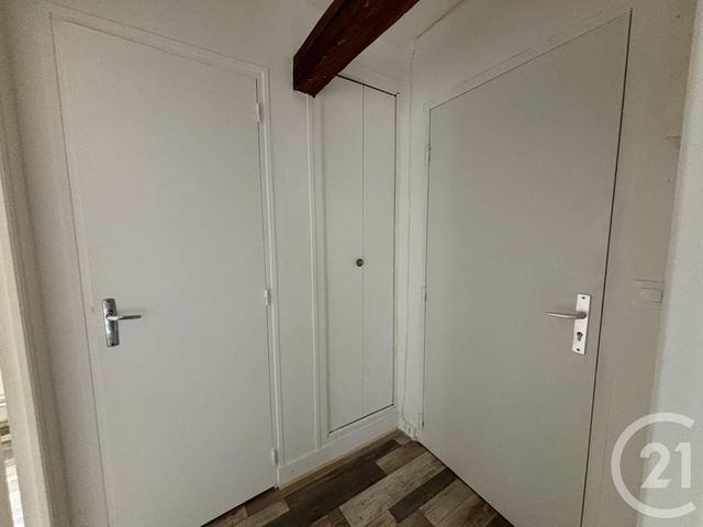 Appartement F2 à louer - 2 pièces - 45.64 m2 - CHARTRES - 28 - CENTRE - Century 21 Maitrejean Immobilier