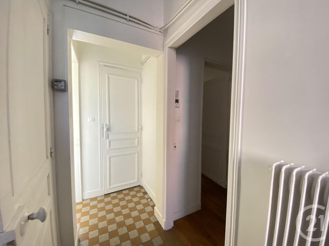 Appartement F2 à louer - 2 pièces - 35.1 m2 - CHARTRES - 28 - CENTRE - Century 21 Maitrejean Immobilier