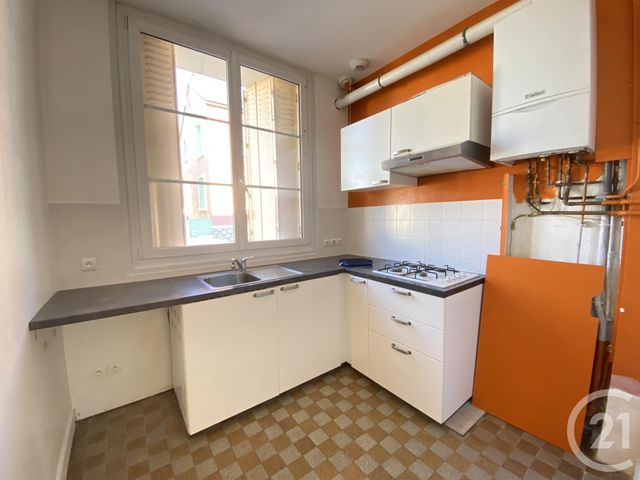 Appartement F2 à louer - 2 pièces - 35.1 m2 - CHARTRES - 28 - CENTRE - Century 21 Maitrejean Immobilier