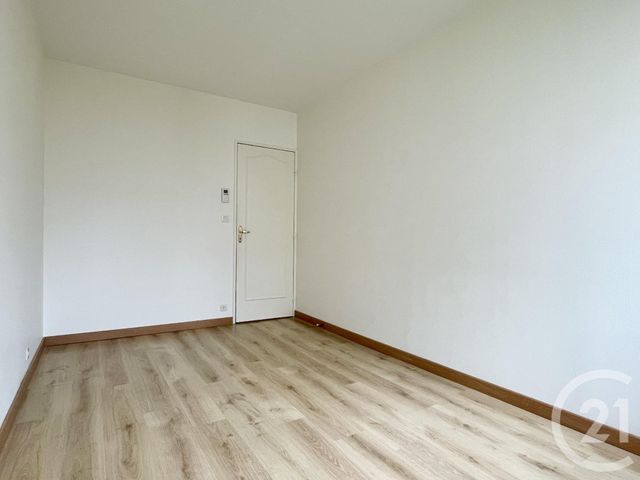 Appartement F3 à louer - 3 pièces - 74.0 m2 - CHARTRES - 28 - CENTRE - Century 21 Maitrejean Immobilier