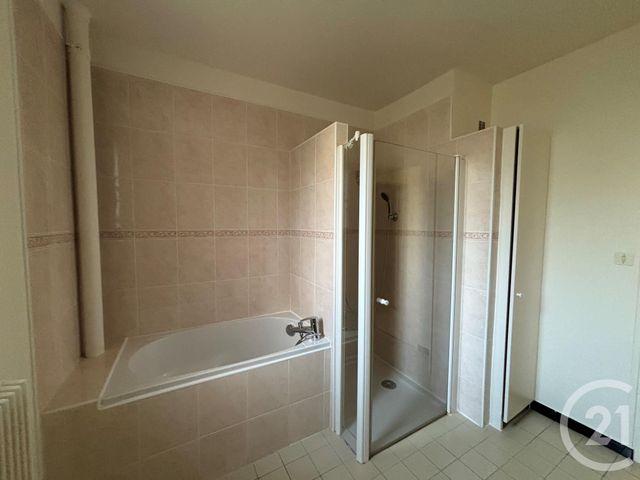 Appartement F4 à louer - 4 pièces - 86.95 m2 - CHARTRES - 28 - CENTRE - Century 21 Maitrejean Immobilier