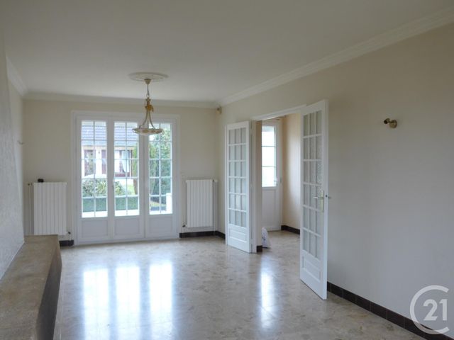 maison à louer - 6 pièces - 122.0 m2 - LEVES - 28 - CENTRE - Century 21 Maitrejean Immobilier
