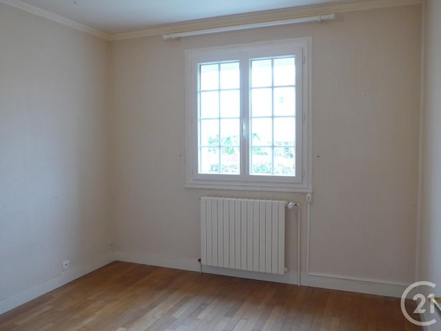 maison à louer - 6 pièces - 122.0 m2 - LEVES - 28 - CENTRE - Century 21 Maitrejean Immobilier