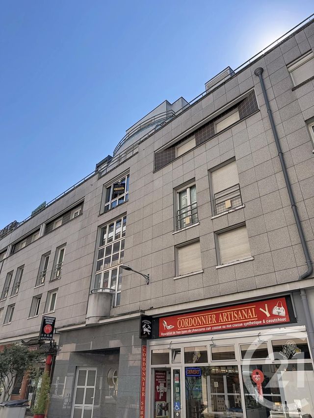 Appartement F5 à vendre - 4 pièces - 97.0 m2 - CHARTRES - 28 - CENTRE - Century 21 Maitrejean Immobilier