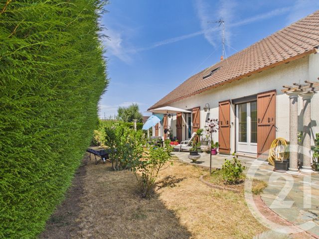 maison à vendre - 6 pièces - 137.0 m2 - CHARTRES - 28 - CENTRE - Century 21 Maitrejean Immobilier