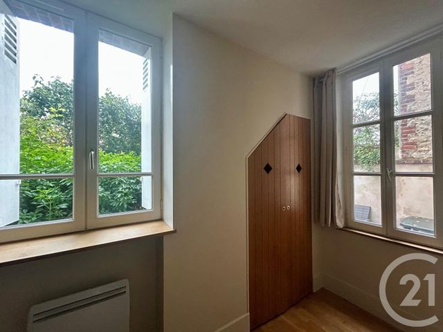 Appartement F3 à louer - 3 pièces - 48.81 m2 - CHARTRES - 28 - CENTRE - Century 21 Maitrejean Immobilier