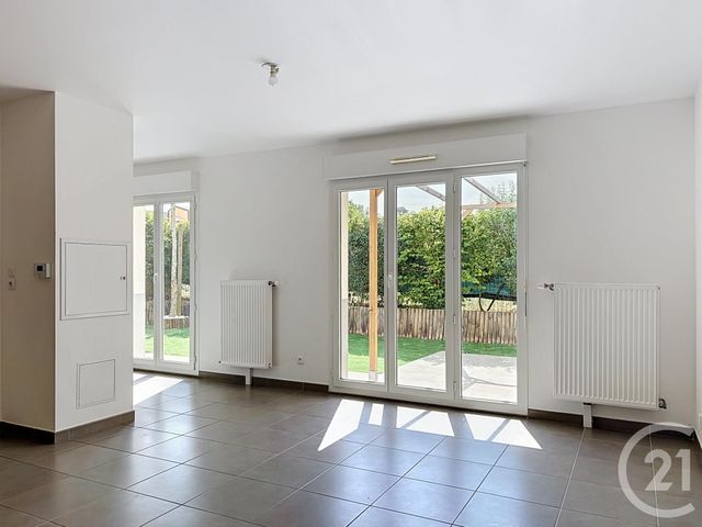 Appartement Duplex à vendre - 3 pièces - 63.33 m2 - CHARTRES - 28 - CENTRE - Century 21 Maitrejean Immobilier