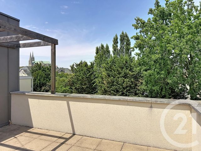 Appartement F4 à vendre - 5 pièces - 96.95 m2 - CHARTRES - 28 - CENTRE - Century 21 Maitrejean Immobilier