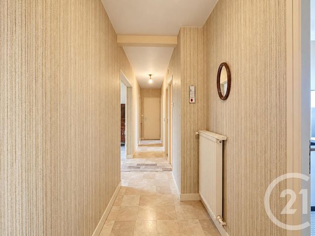 Appartement F2 bis à vendre - 4 pièces - 67.14 m2 - CHARTRES - 28 - CENTRE - Century 21 Maitrejean Immobilier