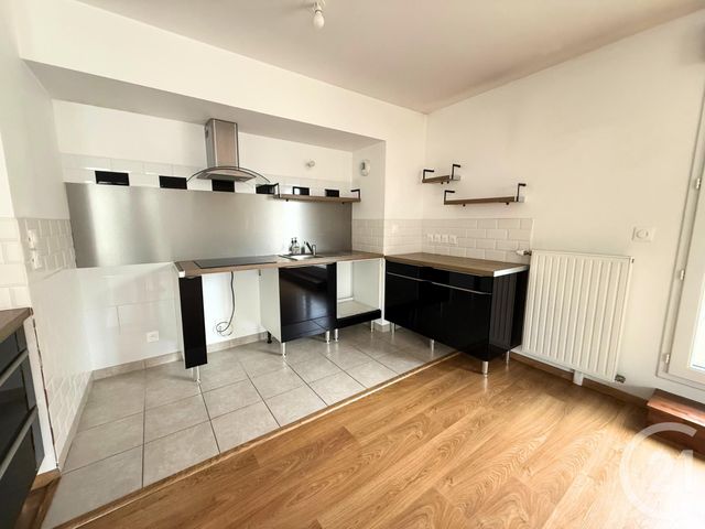 Appartement F4 à louer - 4 pièces - 83.8 m2 - CHARTRES - 28 - CENTRE - Century 21 Maitrejean Immobilier