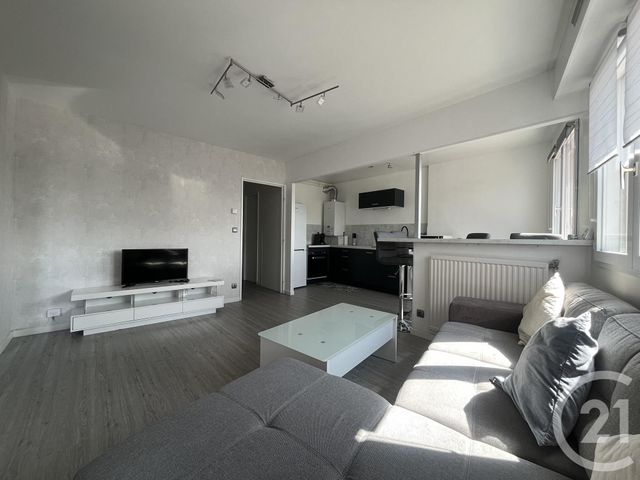 Appartement F2 à louer - 2 pièces - 46.93 m2 - CHARTRES - 28 - CENTRE - Century 21 Maitrejean Immobilier