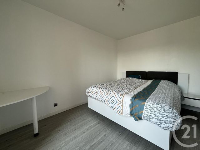 Appartement F2 à louer - 2 pièces - 46.93 m2 - CHARTRES - 28 - CENTRE - Century 21 Maitrejean Immobilier