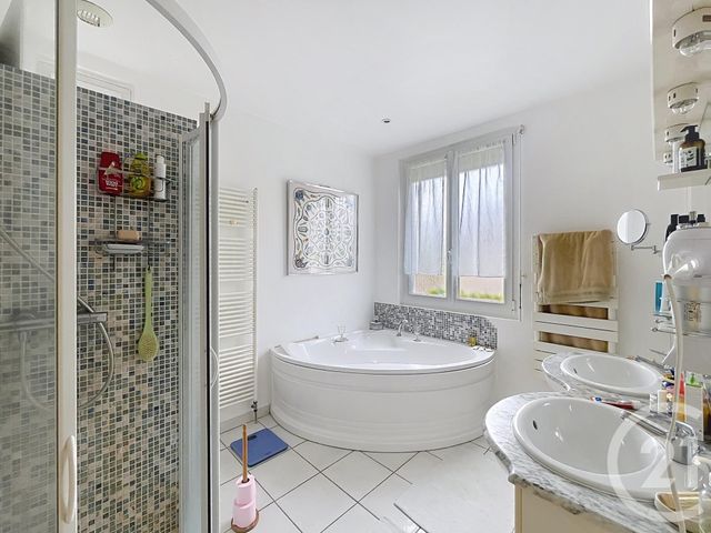 maison à vendre - 6 pièces - 180.0 m2 - LUISANT - 28 - CENTRE - Century 21 Maitrejean Immobilier