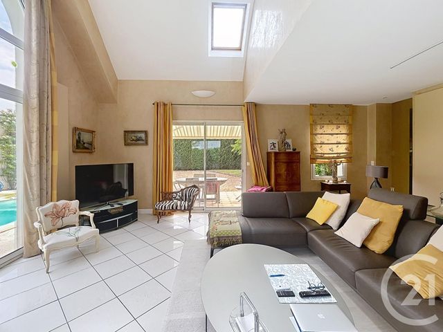 maison à vendre - 6 pièces - 180.0 m2 - LUISANT - 28 - CENTRE - Century 21 Maitrejean Immobilier