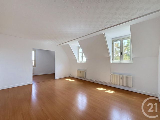 Appartement F2 bis à vendre - 3 pièces - 56.17 m2 - CHARTRES - 28 - CENTRE - Century 21 Maitrejean Immobilier