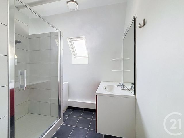 Appartement F2 bis à vendre - 3 pièces - 56.17 m2 - CHARTRES - 28 - CENTRE - Century 21 Maitrejean Immobilier