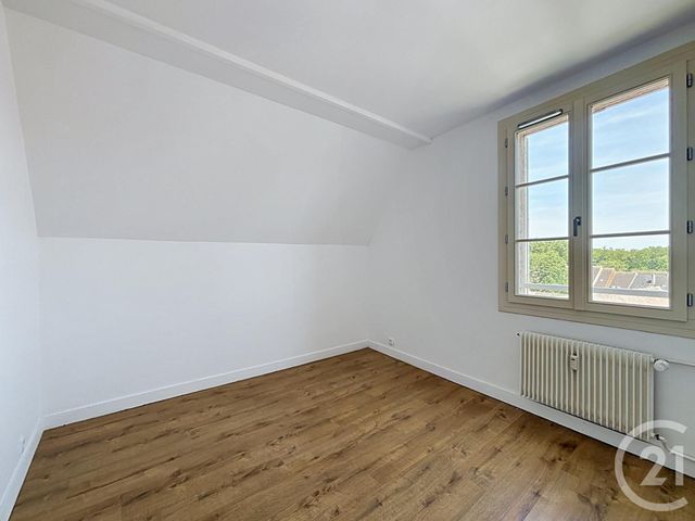 Appartement F2 bis à vendre - 3 pièces - 56.17 m2 - CHARTRES - 28 - CENTRE - Century 21 Maitrejean Immobilier
