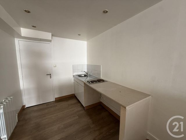 Appartement F1 à louer - 1 pièce - 27.87 m2 - CHARTRES - 28 - CENTRE - Century 21 Maitrejean Immobilier