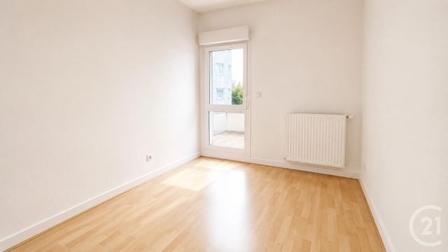 Appartement F3 à vendre - 3 pièces - 60.52 m2 - CHARTRES - 28 - CENTRE - Century 21 Maitrejean Immobilier