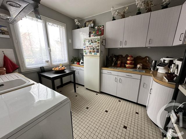 maison à louer - 3 pièces - 66.59 m2 - LUISANT - 28 - CENTRE - Century 21 Maitrejean Immobilier